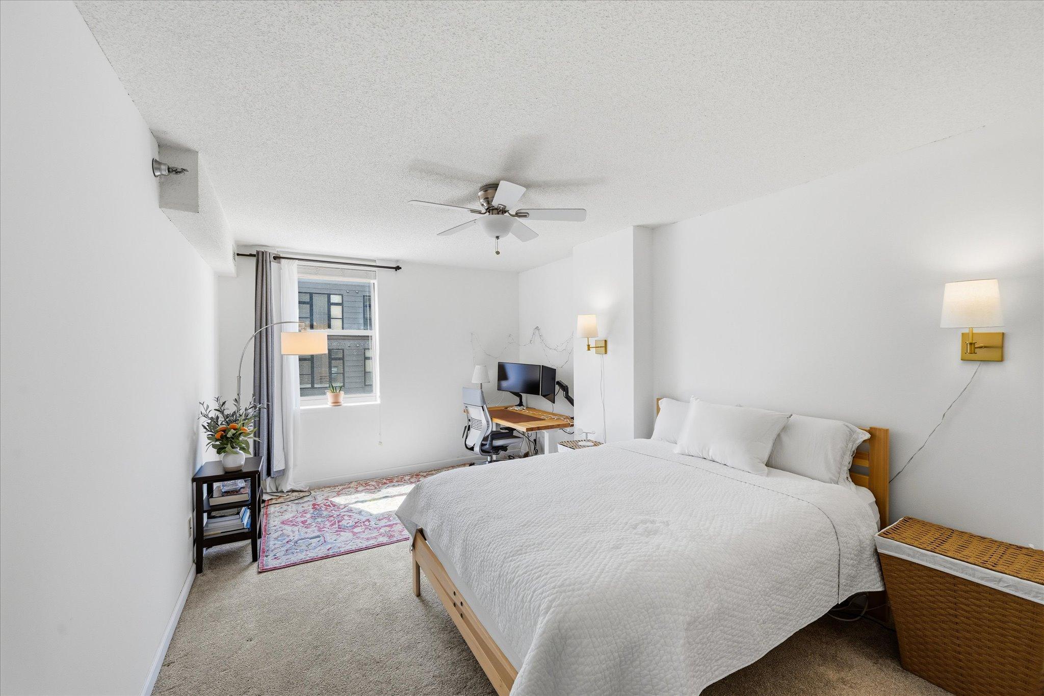 14-401 S 1st St Unit 203 [2955700]- 014.jpg