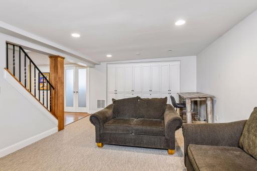 3833 Drew Avenue S, Minneapolis, MN 55410