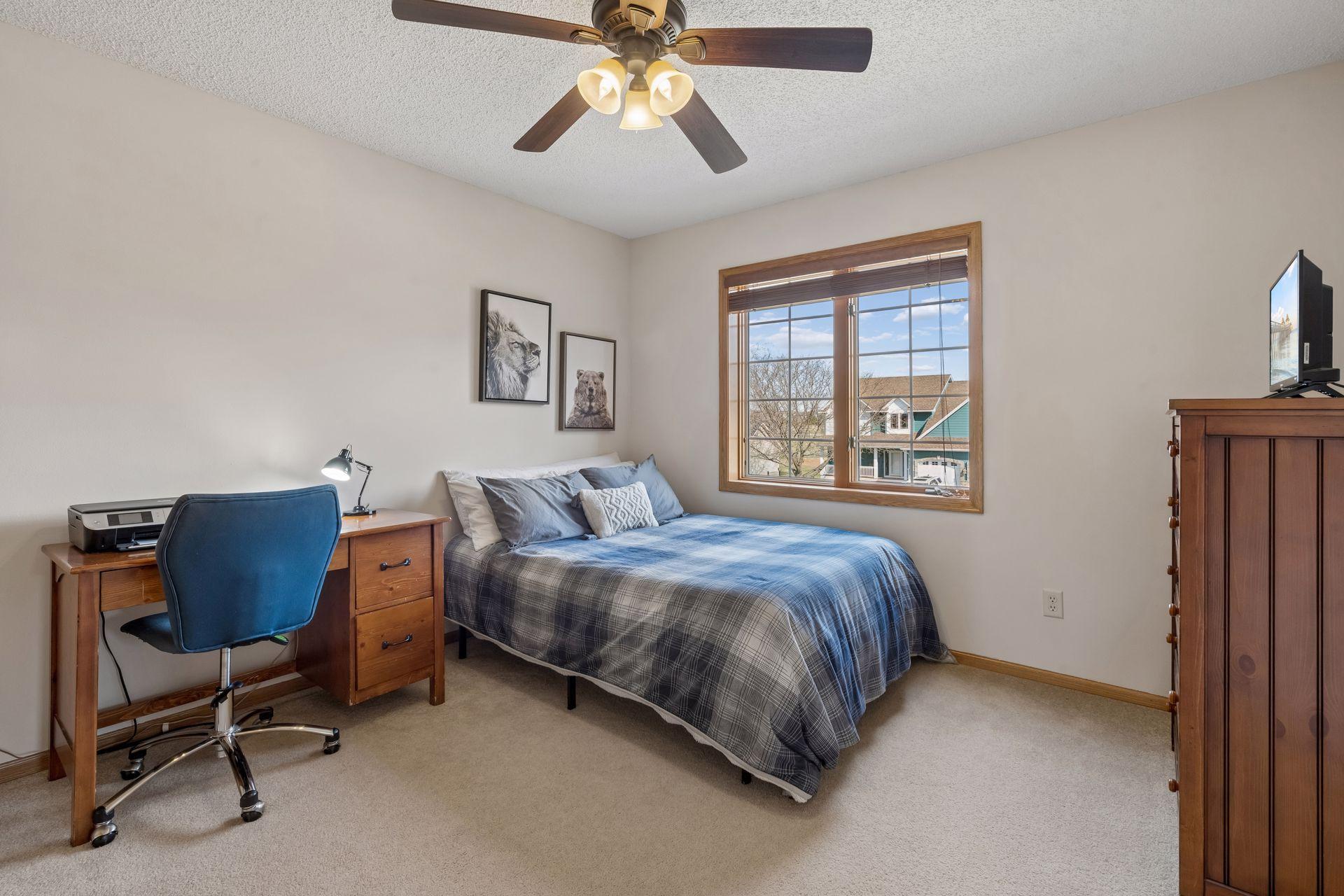 2nd upper level bedroom