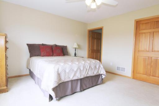 7521 Ojibway Park Road, Saint Paul, MN 55125