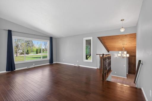 8581 County Road 39 NE, Monticello, MN 55362