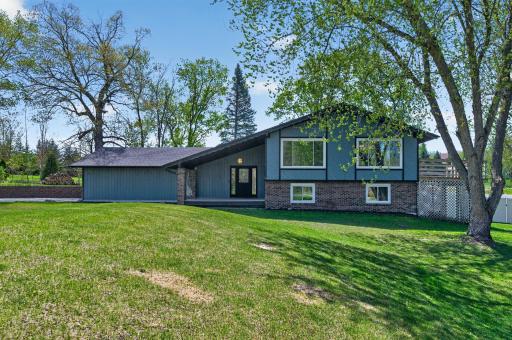 8581 County Road 39 NE, Monticello, MN 55362