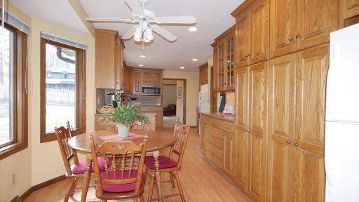 6000 Timberglade Circle, Minneapolis, MN 55438