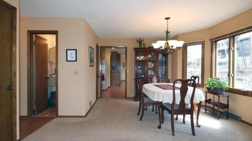 6000 Timberglade Circle, Minneapolis, MN 55438