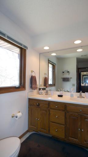 6000 Timberglade Circle, Minneapolis, MN 55438