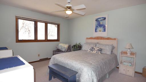 6000 Timberglade Circle, Minneapolis, MN 55438