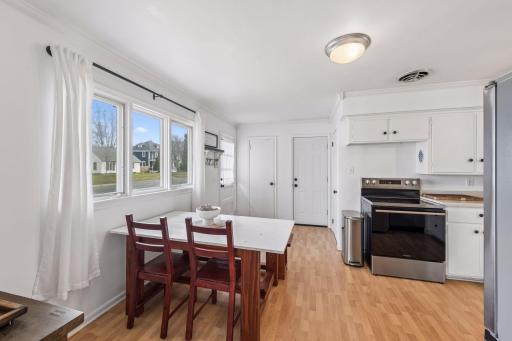 317 E 1st Street, Waconia, MN 55387