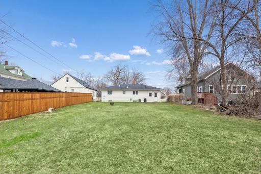 317 E 1st Street, Waconia, MN 55387