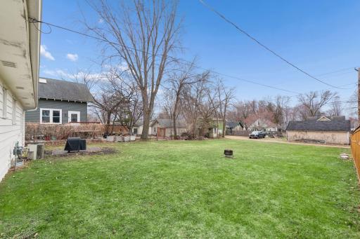 317 E 1st Street, Waconia, MN 55387
