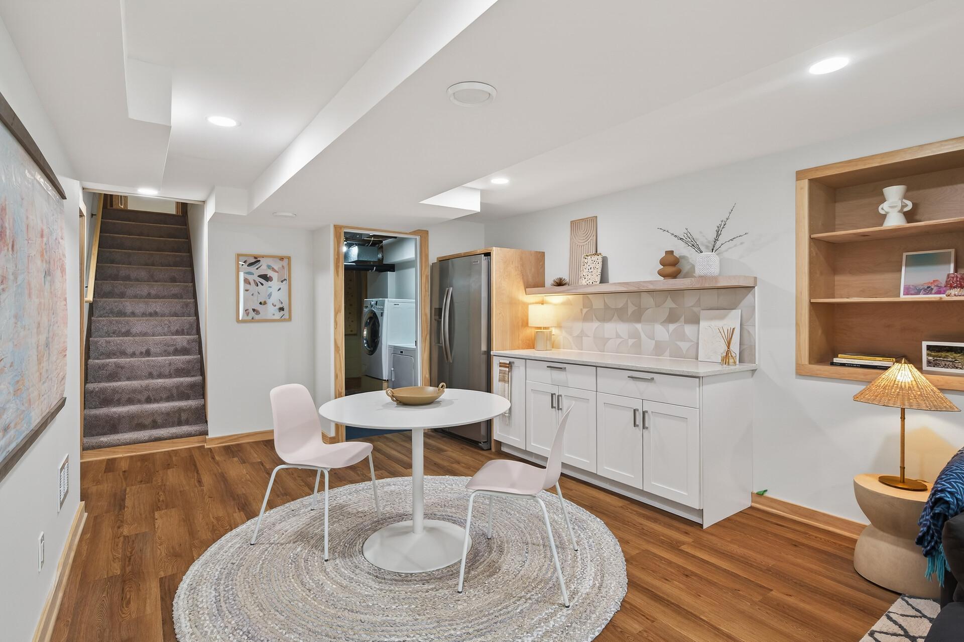 Lower Level kitchenette