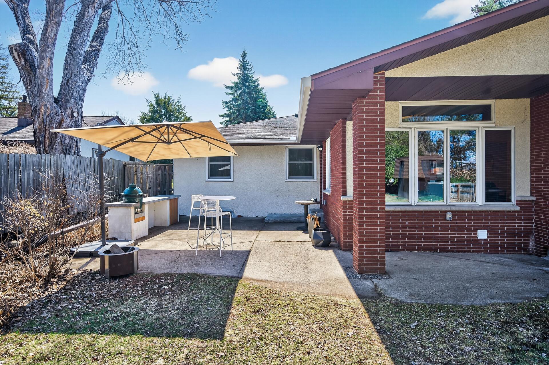 Lovely Summer Entertaining