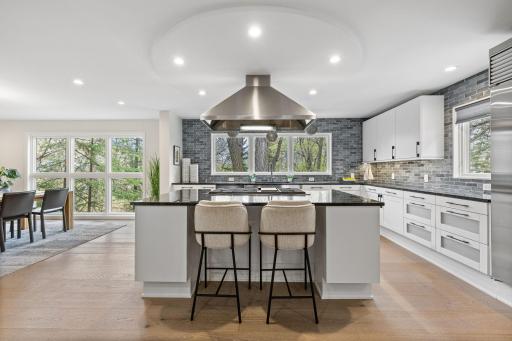 14801 Stone Road, Wayzata, MN 55391