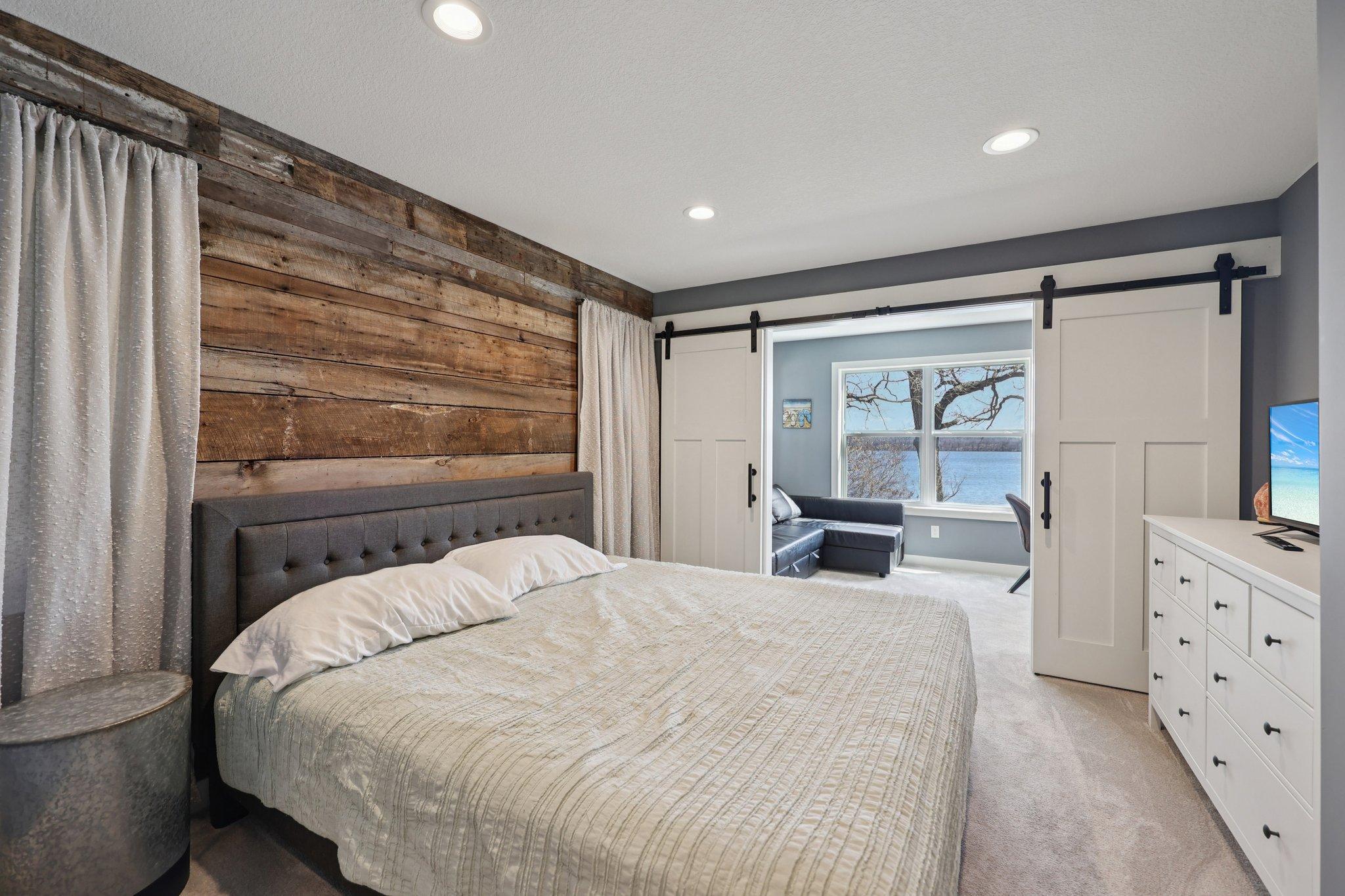 Primary with Bonus Room and Lake View!