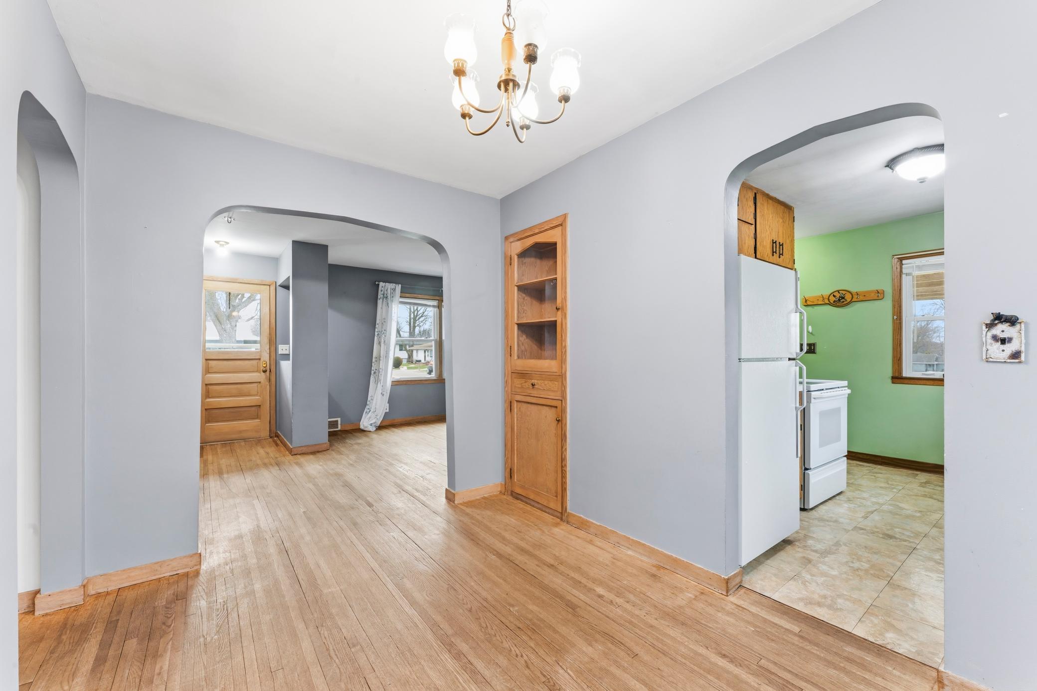 710 S 3rd Ave Benson (18).jpg