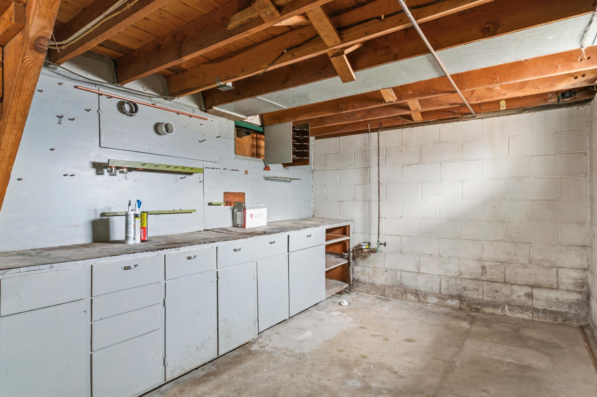 710 S 3rd Ave Benson (13).jpg