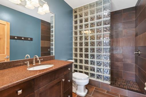 9 Hillary Farm Lane, Saint Paul, MN 55110