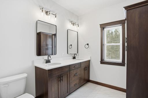 4282 159th Avenue NE, Ham Lake, MN 55304