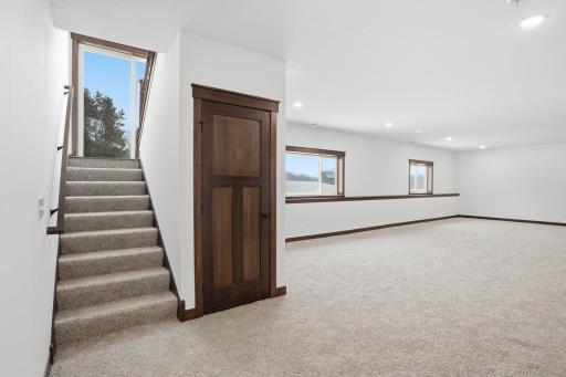 4282 159th Avenue NE, Ham Lake, MN 55304