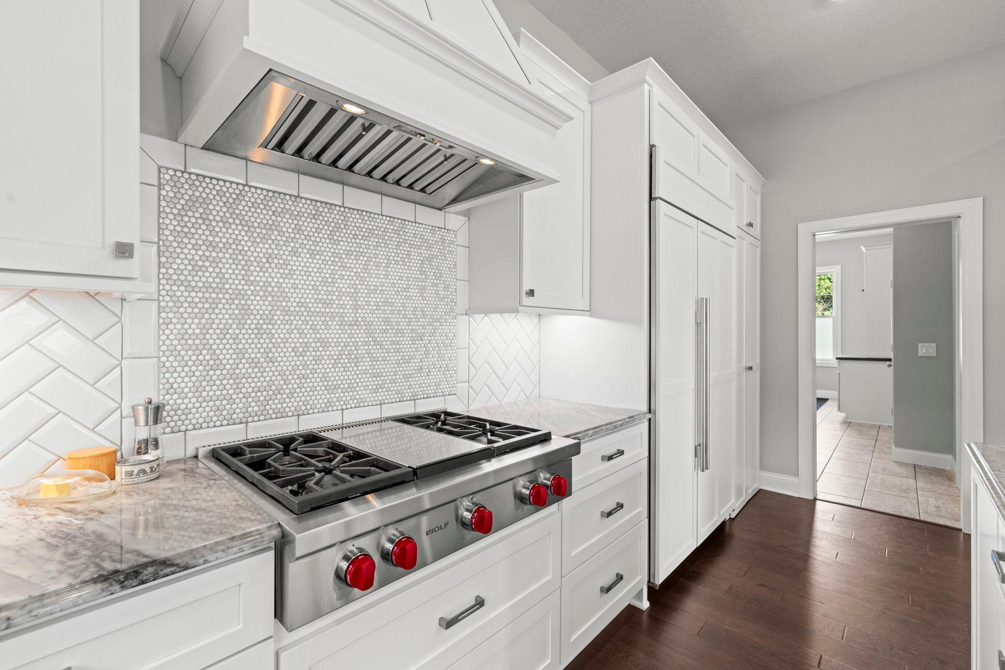 60-web-or-mls-6105 Pine Grove Rd-117.jpg
