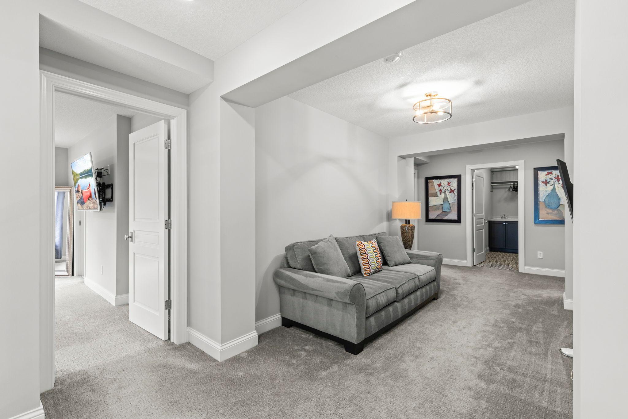 76-web-or-mls-6105 Pine Grove Rd-165.jpg