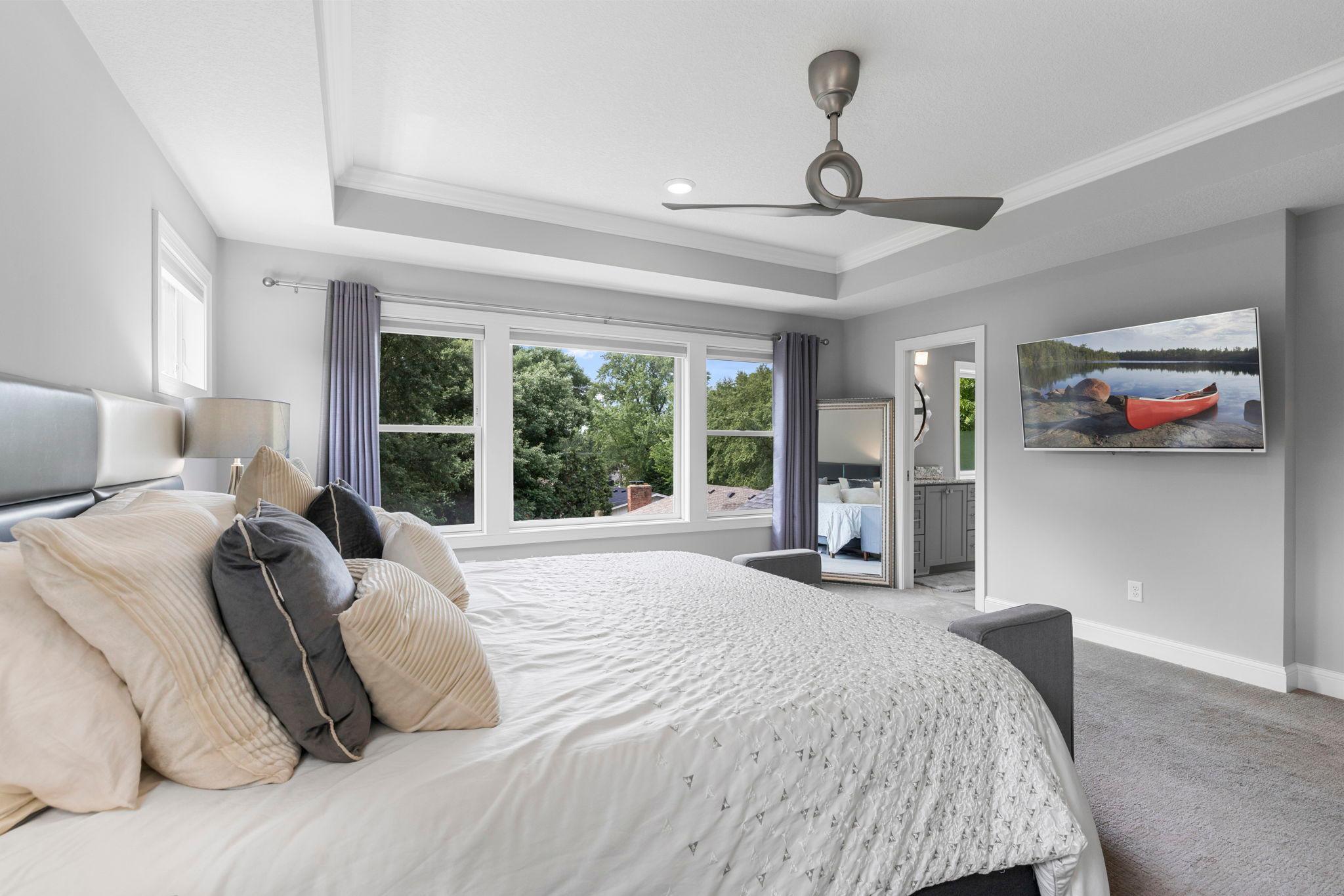 81-web-or-mls-6105 Pine Grove Rd-180.jpg