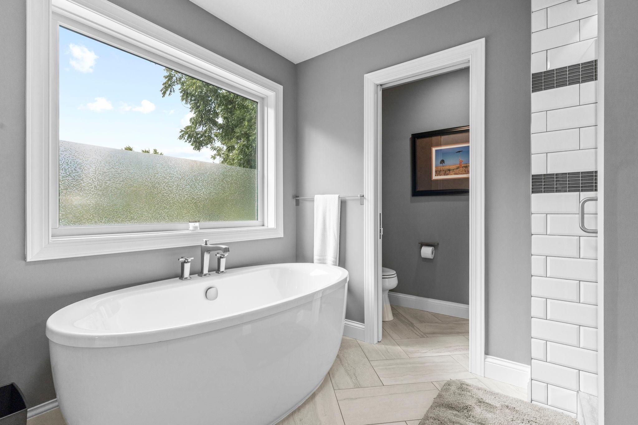 87-web-or-mls-6105 Pine Grove Rd-198.jpg