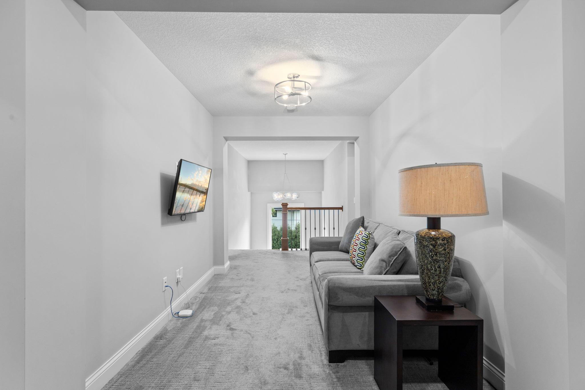 106-web-or-mls-6105 Pine Grove Rd-255.jpg