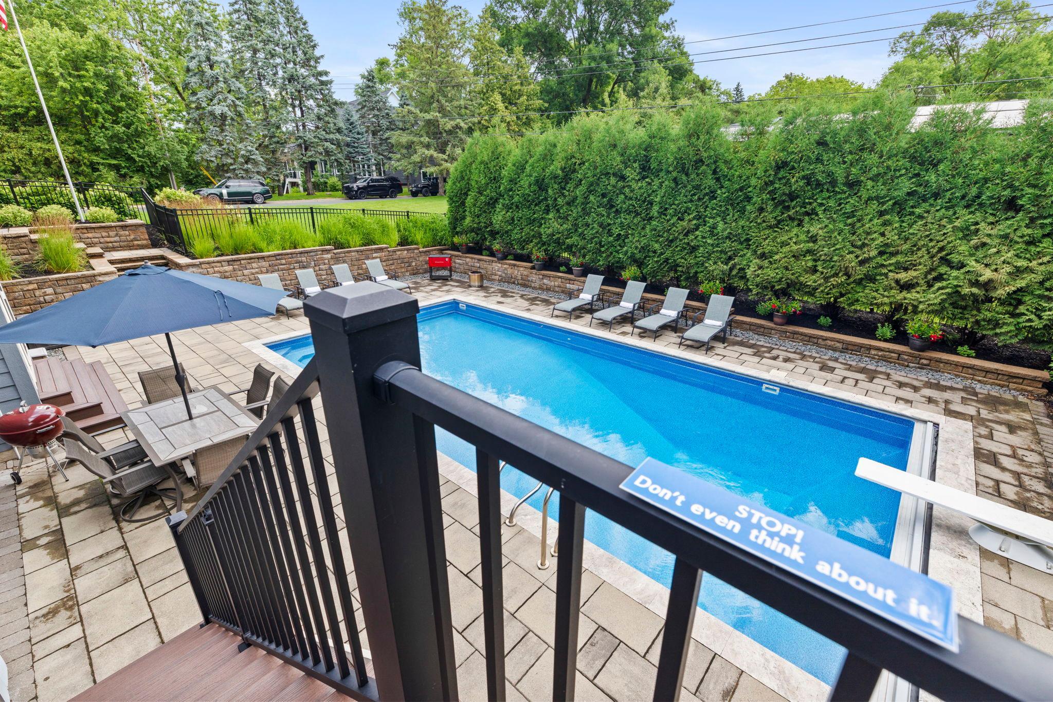 155-web-or-mls-6105 Pine Grove Rd-402.jpg