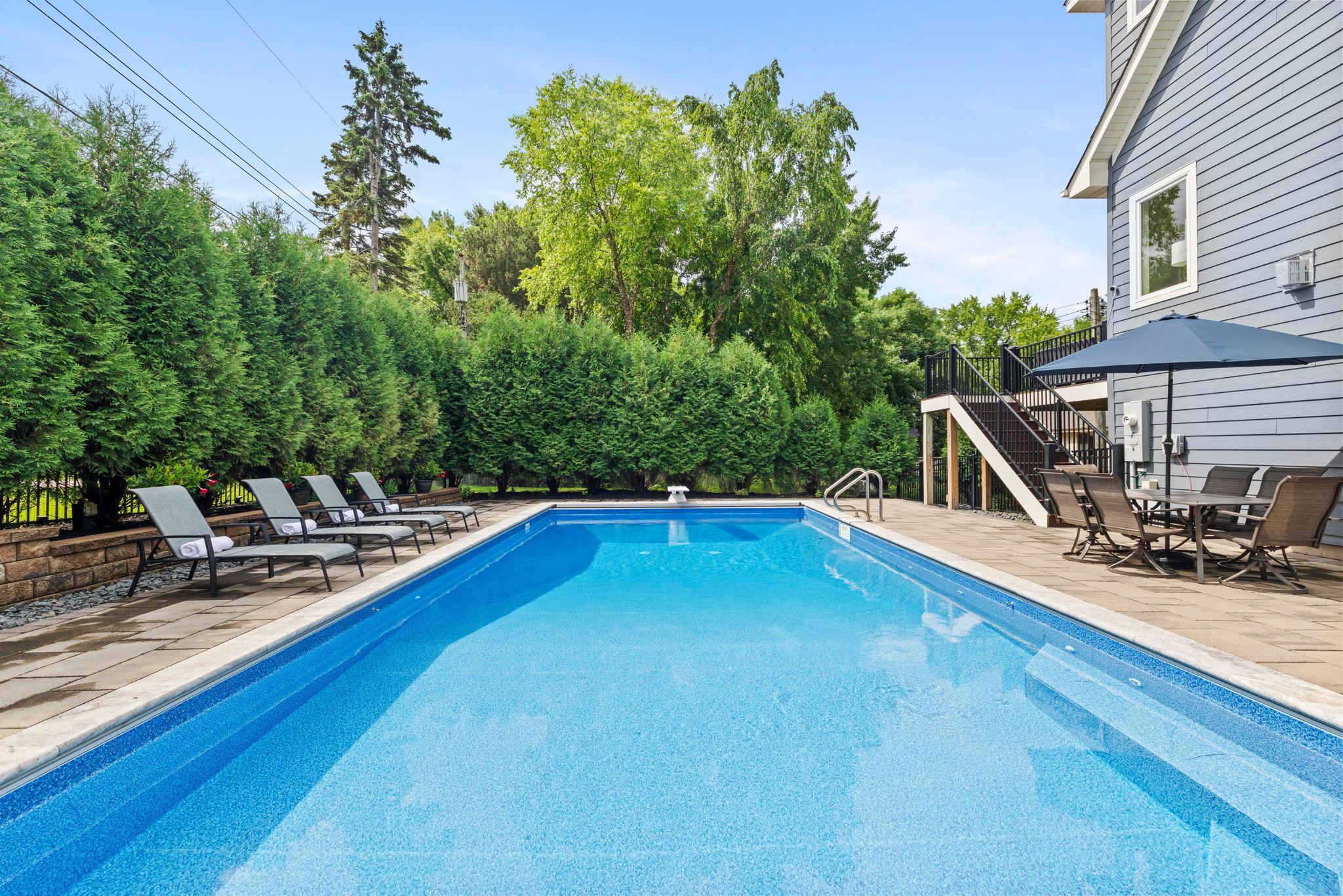 158-web-or-mls-6105 Pine Grove Rd-414.jpg