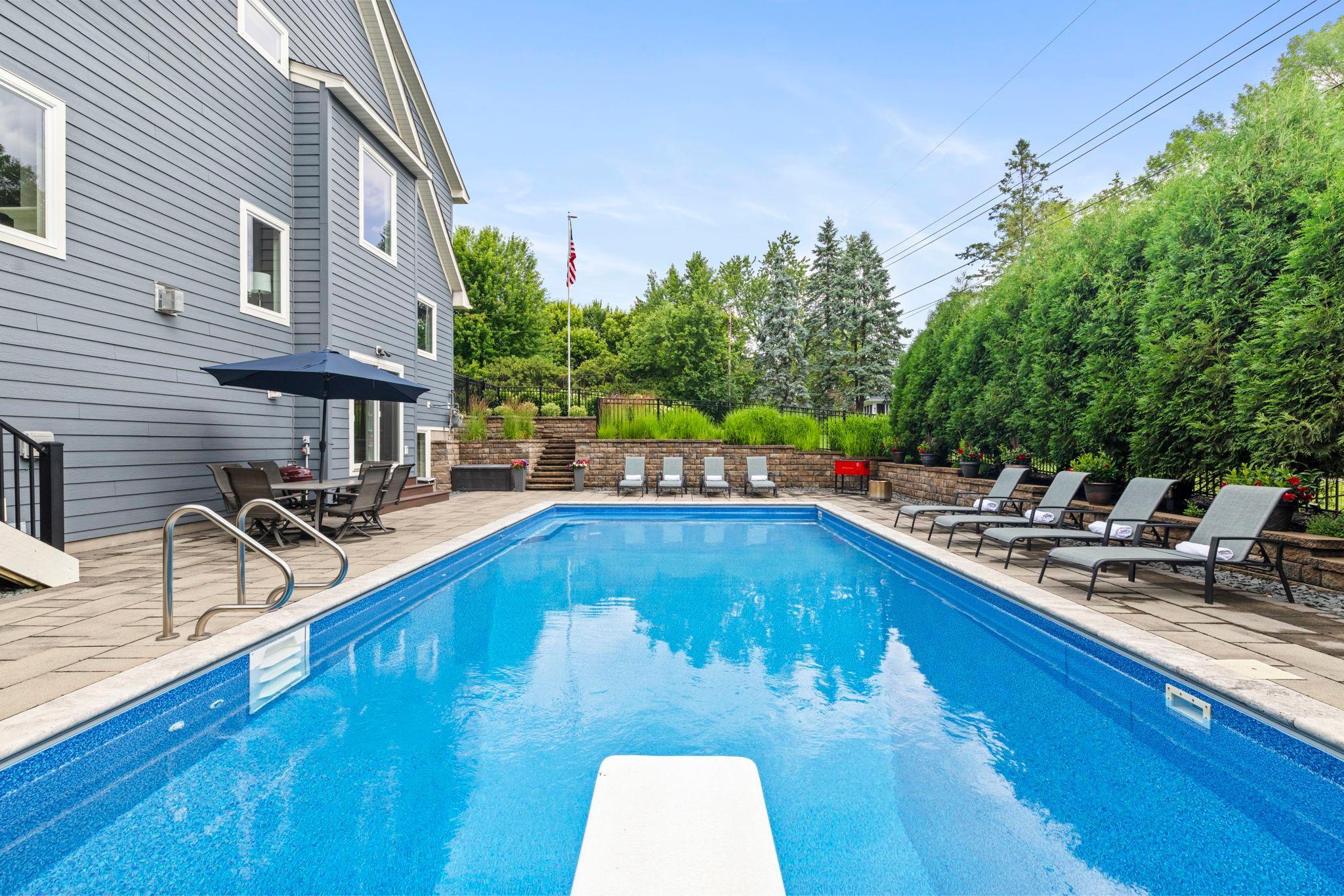 161-web-or-mls-6105 Pine Grove Rd-423.jpg