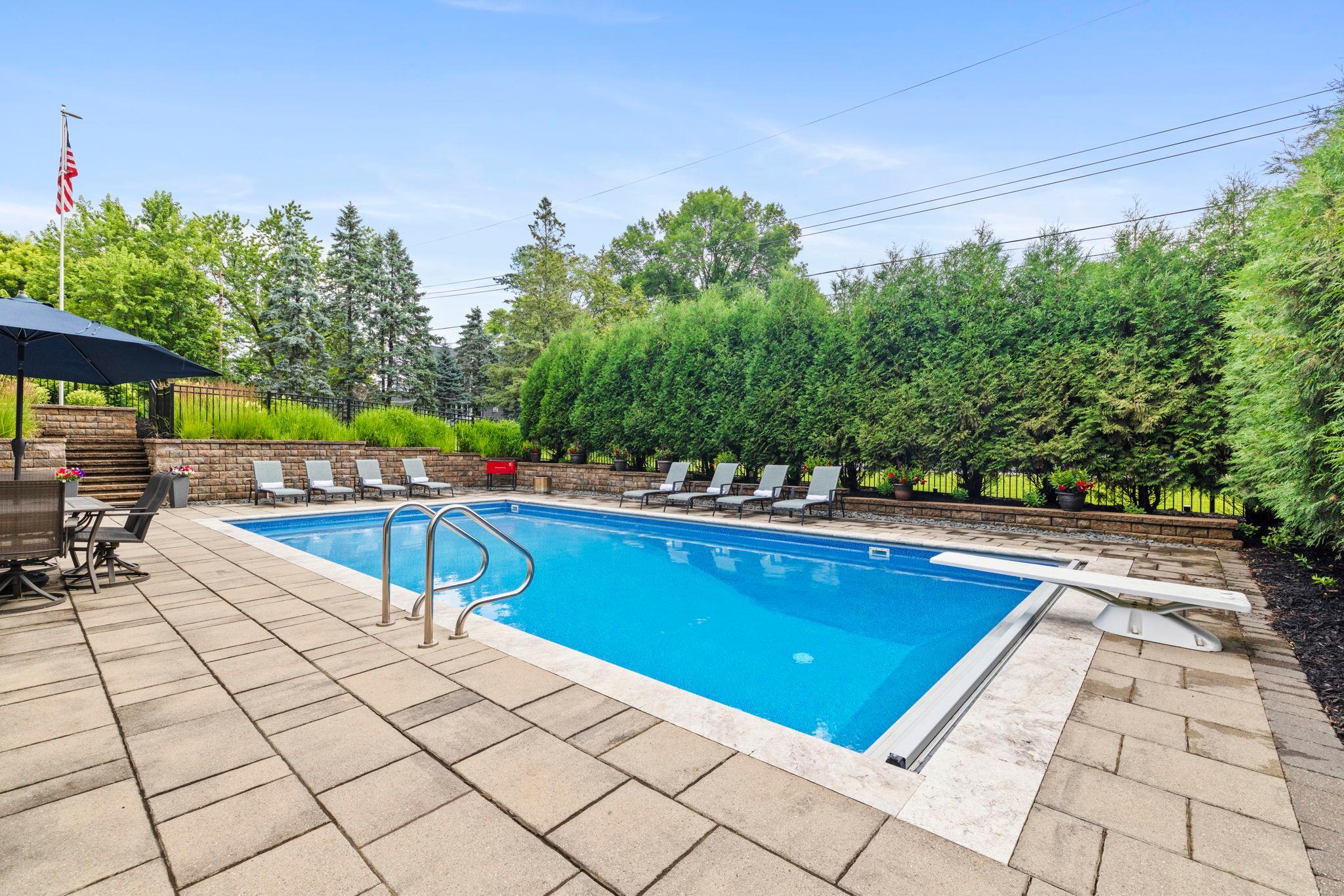 162-web-or-mls-6105 Pine Grove Rd-426.jpg