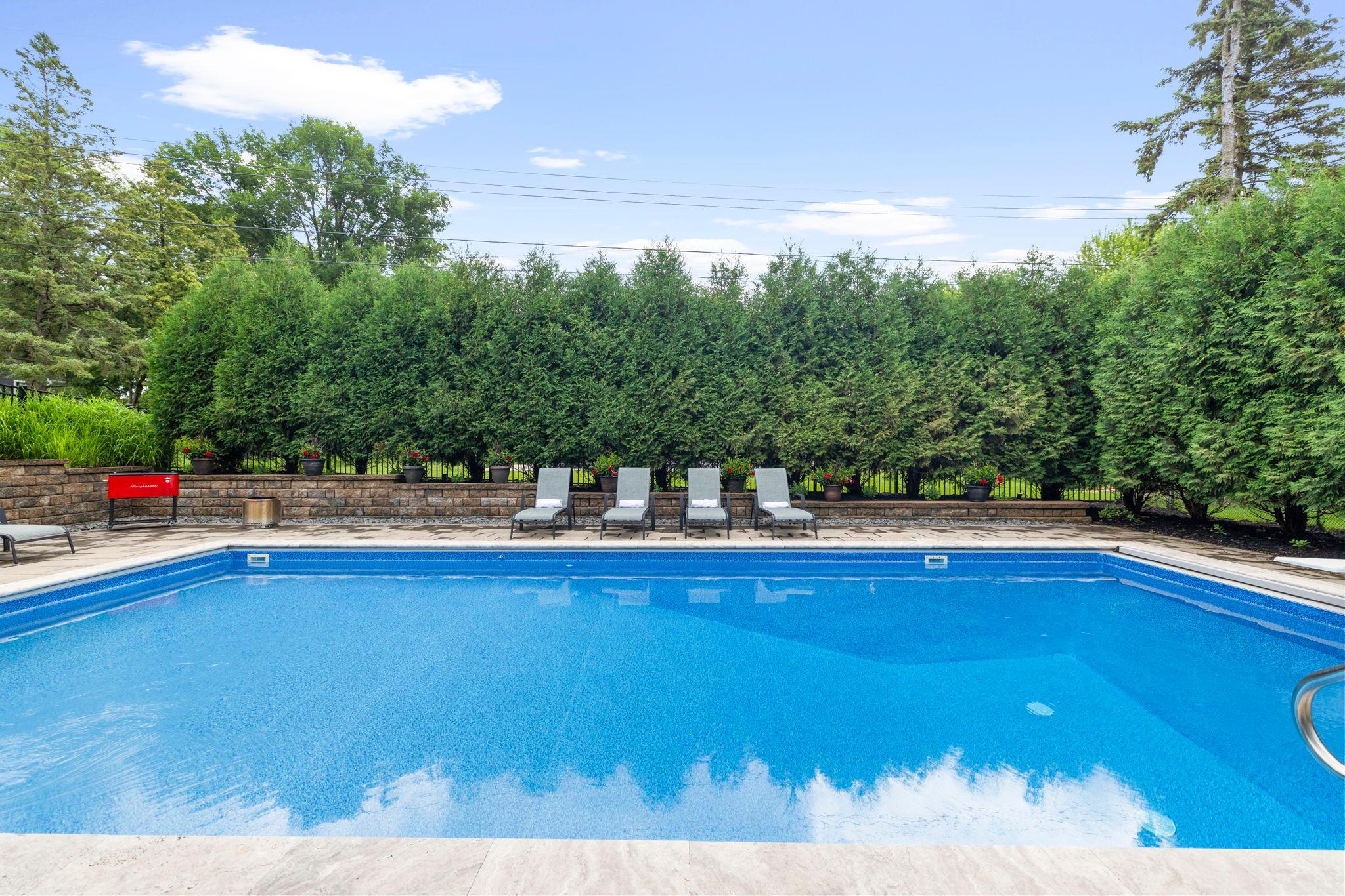 163-web-or-mls-6105 Pine Grove Rd-428 (Marshall Saunders's conflicted copy 2026-07-07).jpg