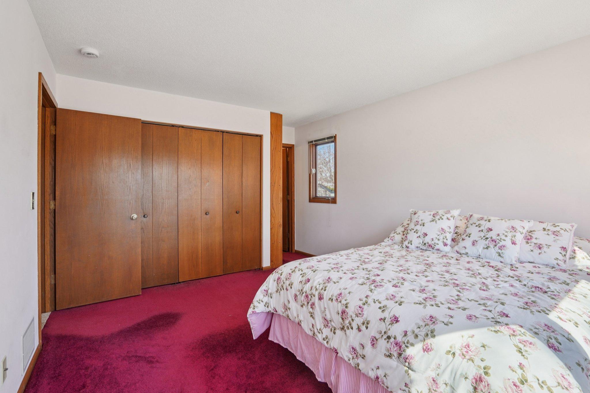 23-web-or-mls-Harmony Way Ct-S0704-023.jpg