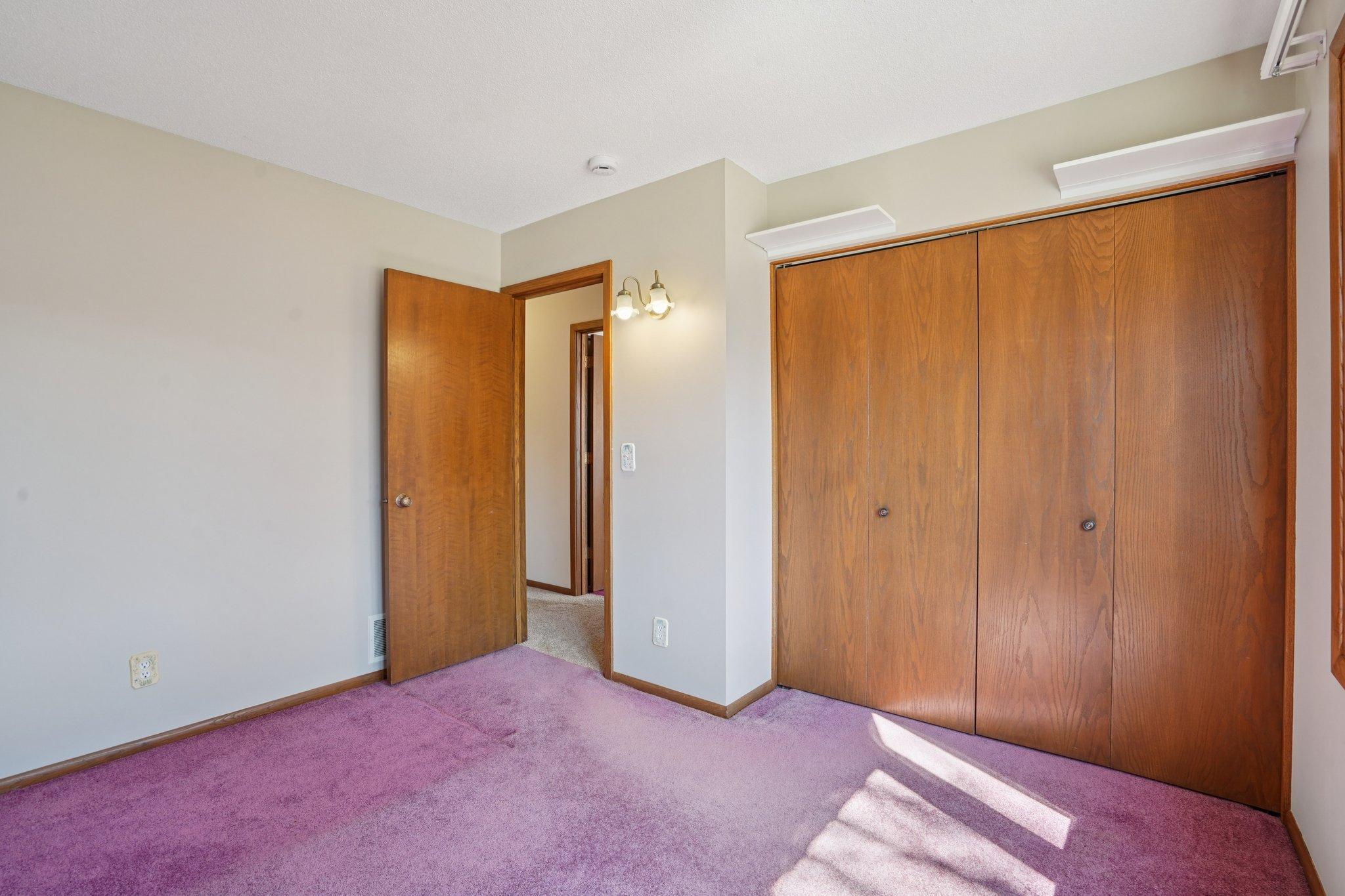 28-web-or-mls-Harmony Way Ct-S0704-028.jpg