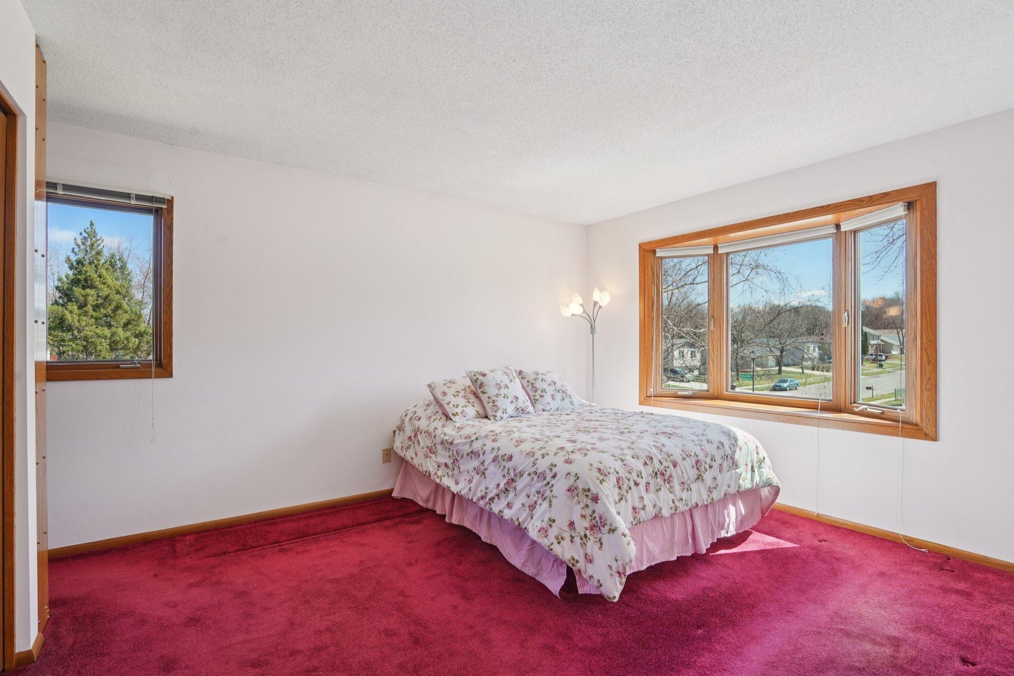 22-web-or-mls-Harmony Way Ct-S0704-022.jpg