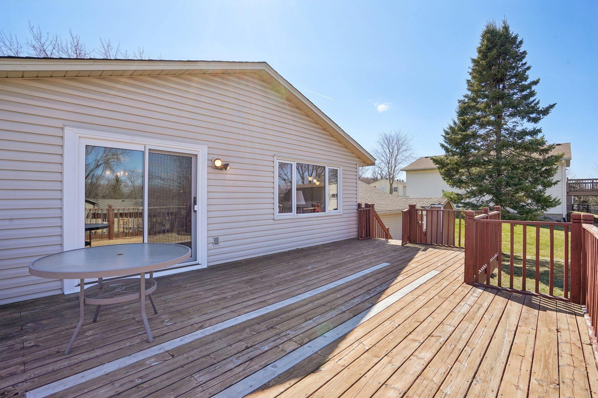 46-web-or-mls-Harmony Way Ct-S0704-046.jpg