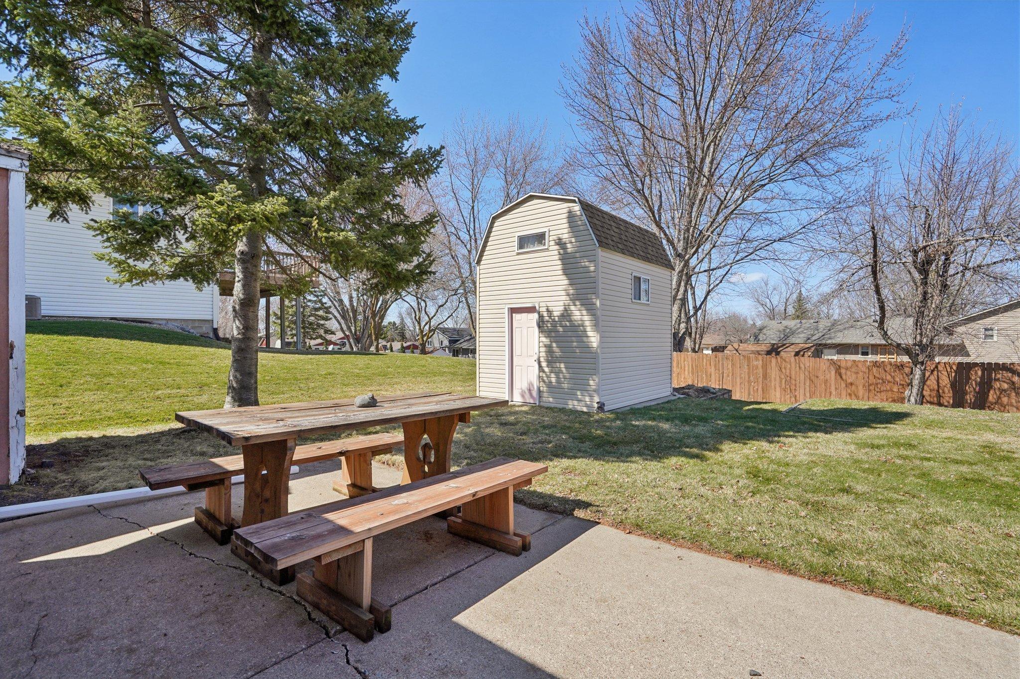 43-web-or-mls-Harmony Way Ct-S0704-043.jpg