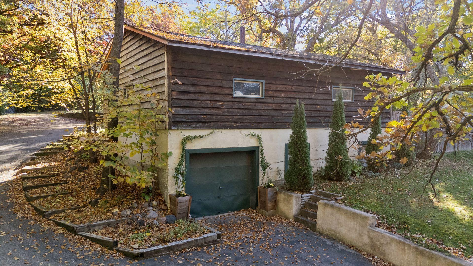 2417 Ford Road - Spacecrafting - 0003.jpg