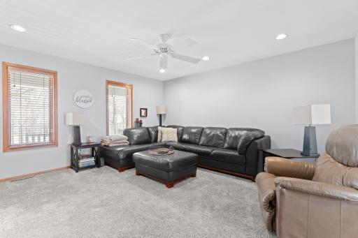 2217 Baihly Summit Drive SW, Rochester, MN 55902
