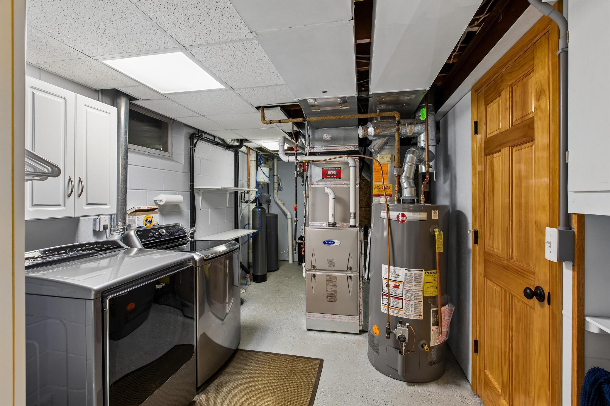 Updated Mechanicals and Washer/Dryer.