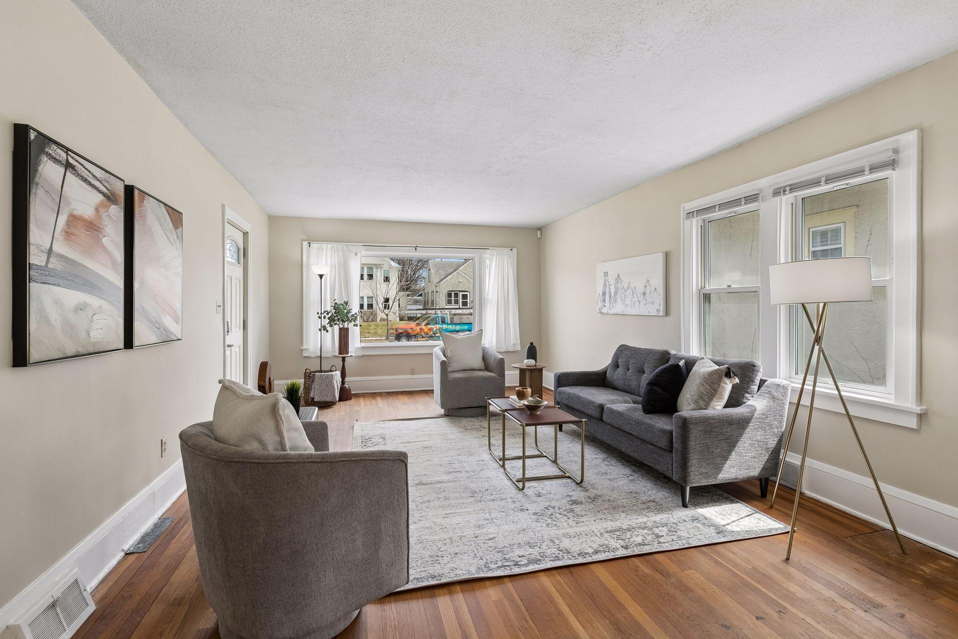 4431 Russell Avenue North - Spacecrafting - 0006.jpg