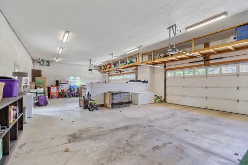 1929 Woodcrest Drive NE, Owatonna, MN 55060