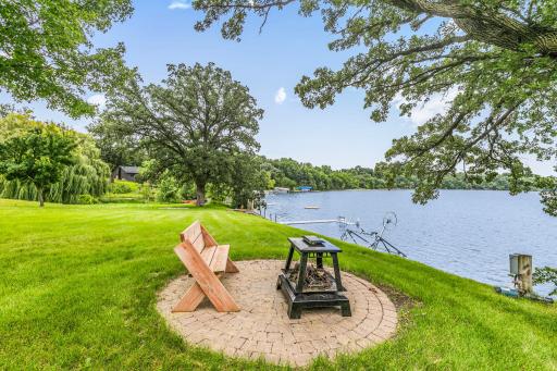 7601 93rd Avenue NE, Spicer, MN 56288