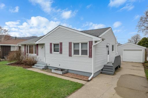 875 48th Avenue, Winona, MN 55987