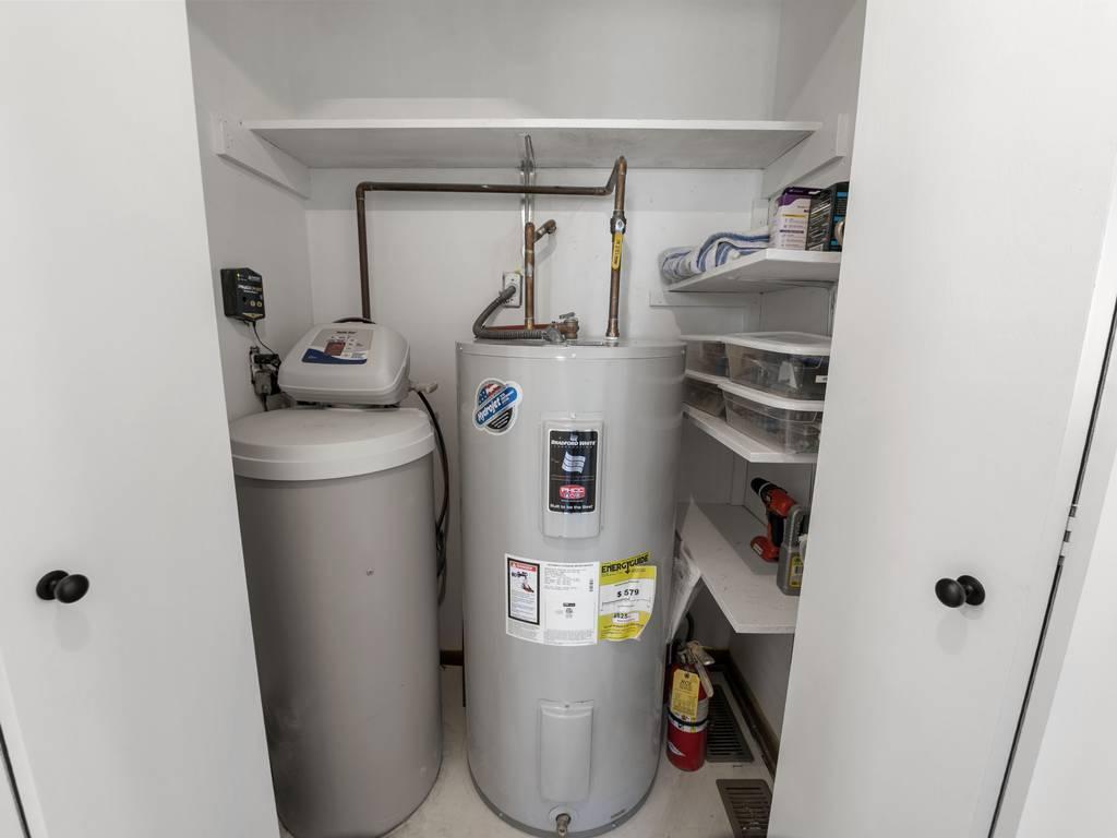Mechanical Closet (Furnace in Crawl Space)