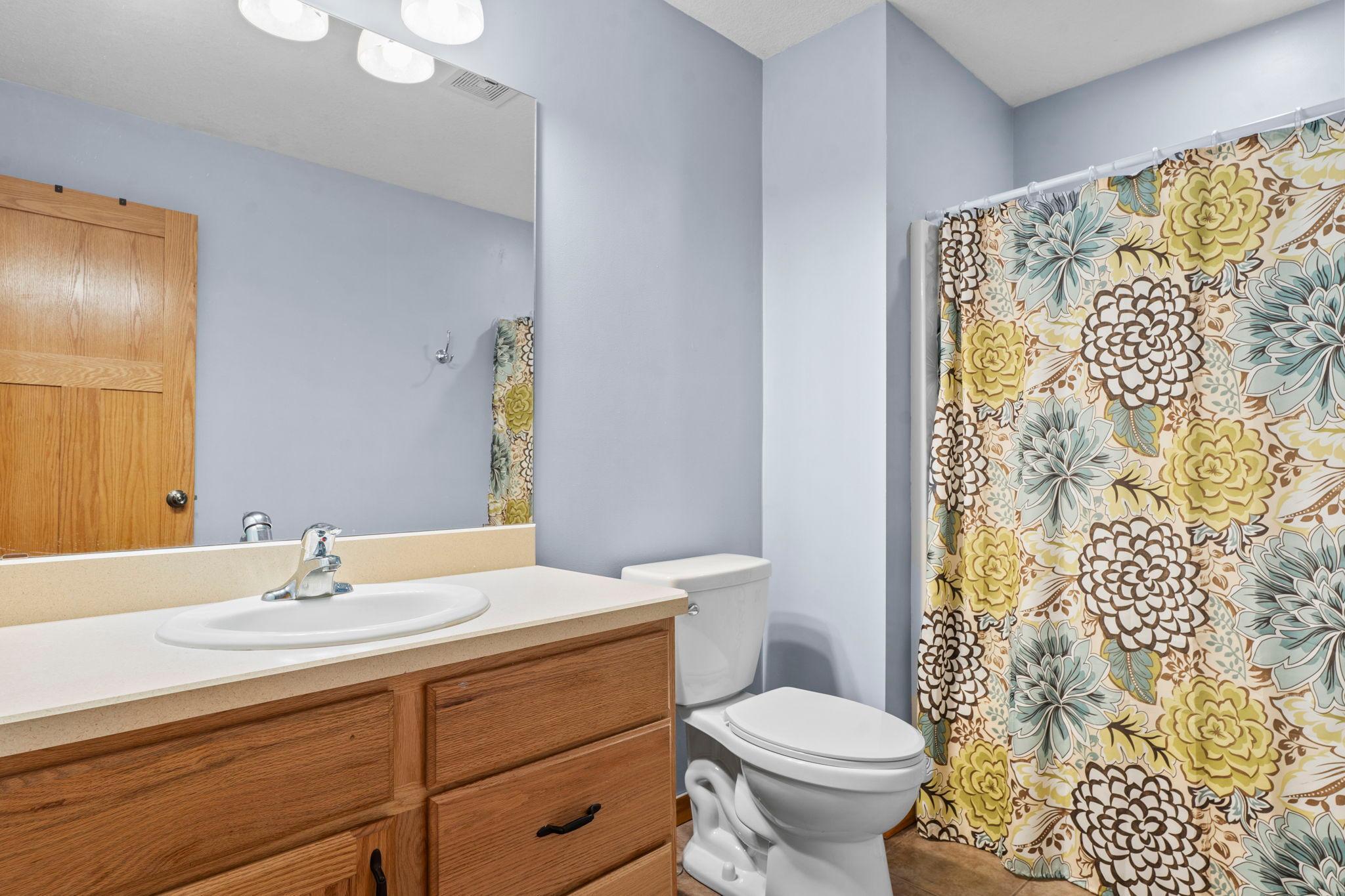 43-web-or-mls-1776 McMenemy St-78.jpg