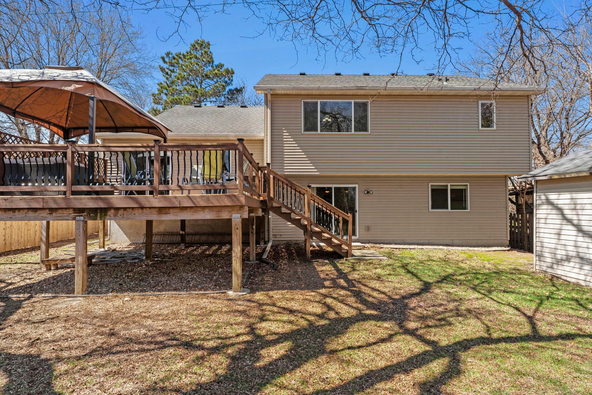 60-web-or-mls-1776 McMenemy St-26.jpg