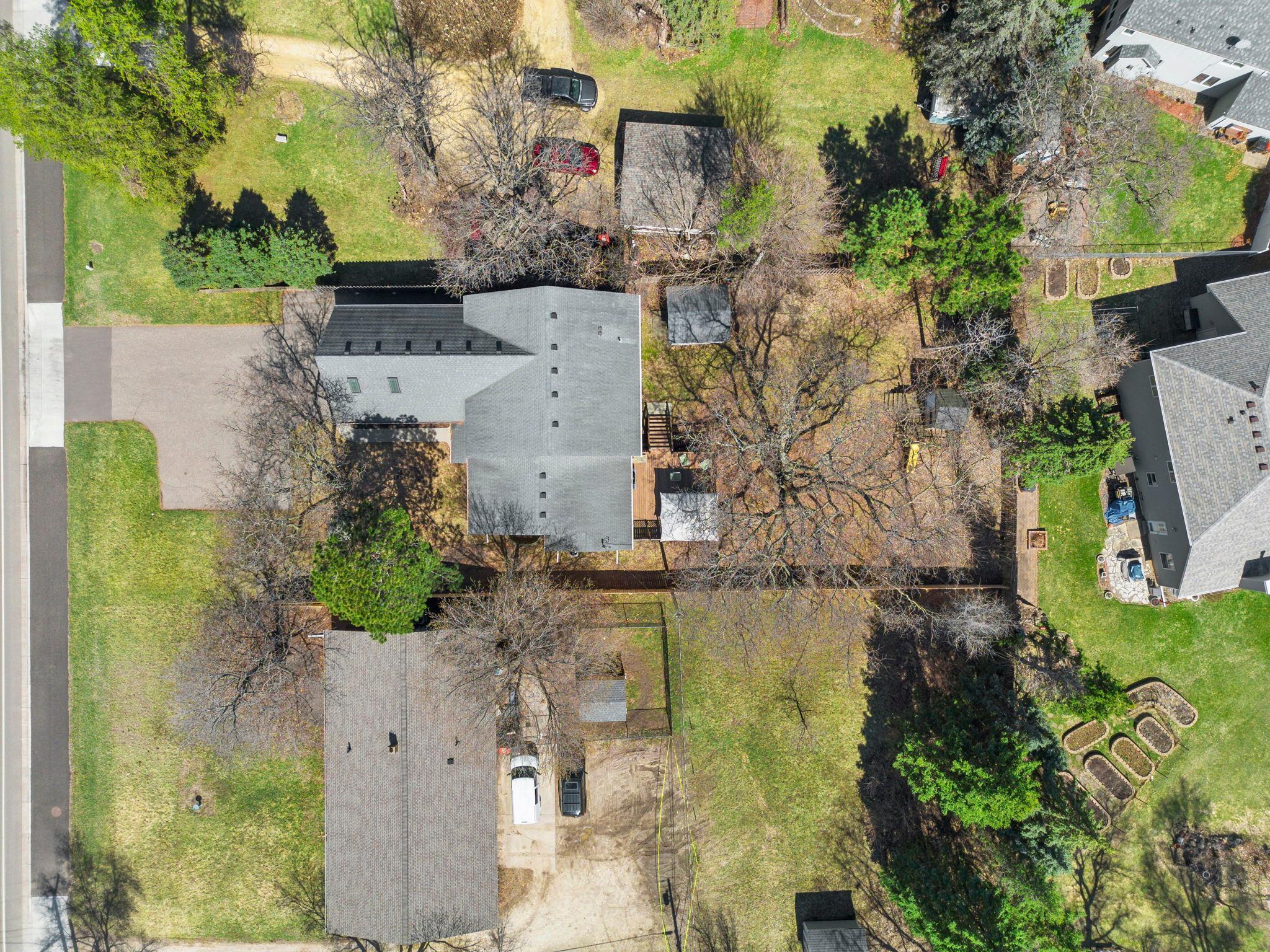 78-web-or-mls-1776 McMenemy St-333.jpg