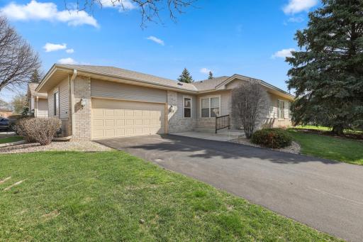 15187 Everleigh Circle, Rosemount, MN 55068