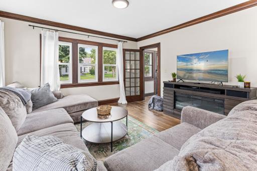 3350 Knox Avenue N, Minneapolis, MN 55412